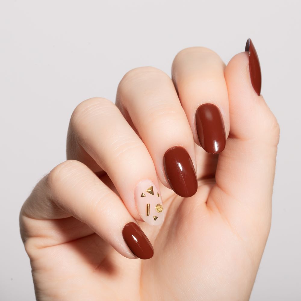 Simple Nail Designs That Still Shine